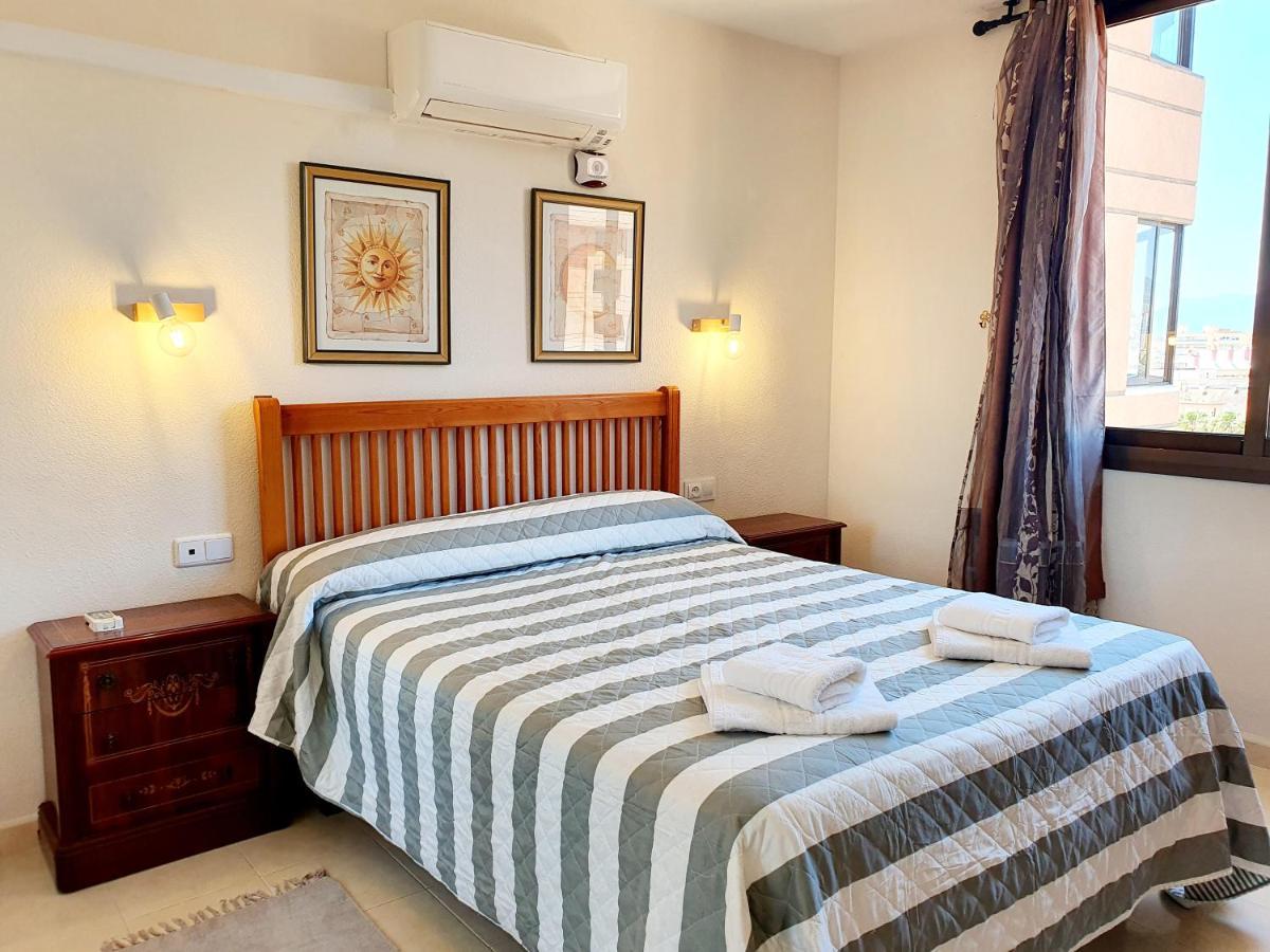 Marina Tower Apartman Fuengirola Kültér fotó