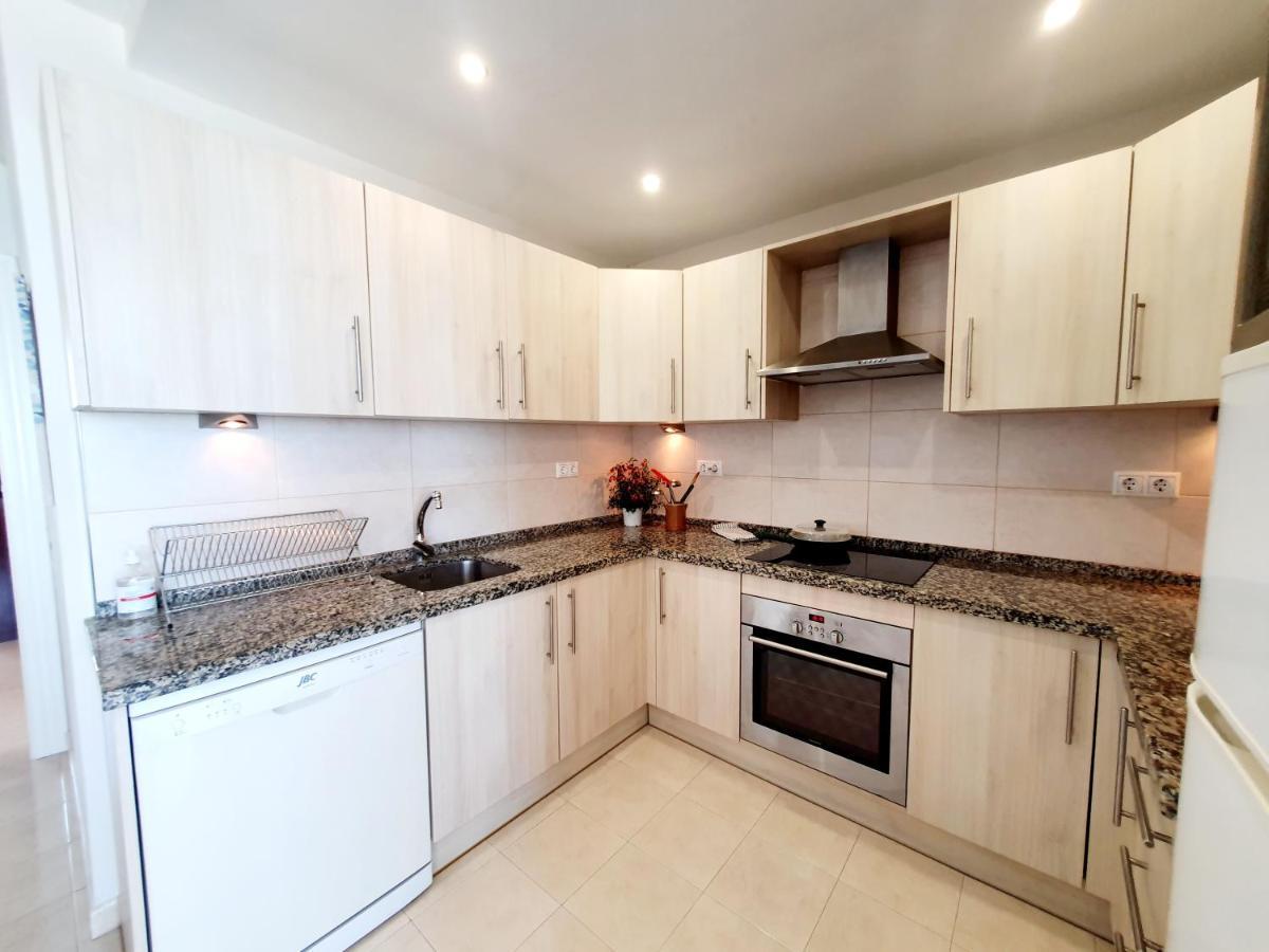 Marina Tower Apartman Fuengirola Kültér fotó