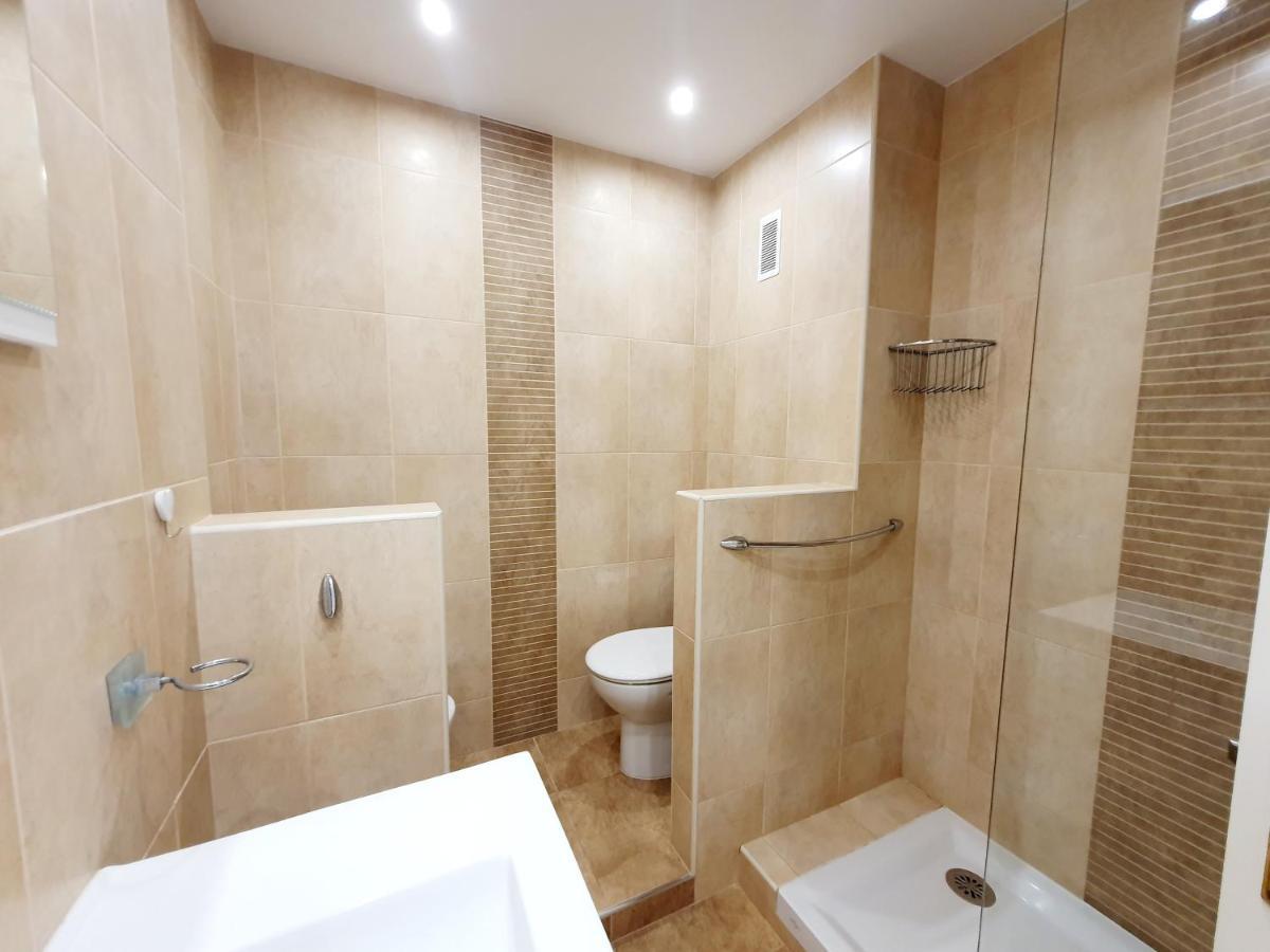 Marina Tower Apartman Fuengirola Kültér fotó