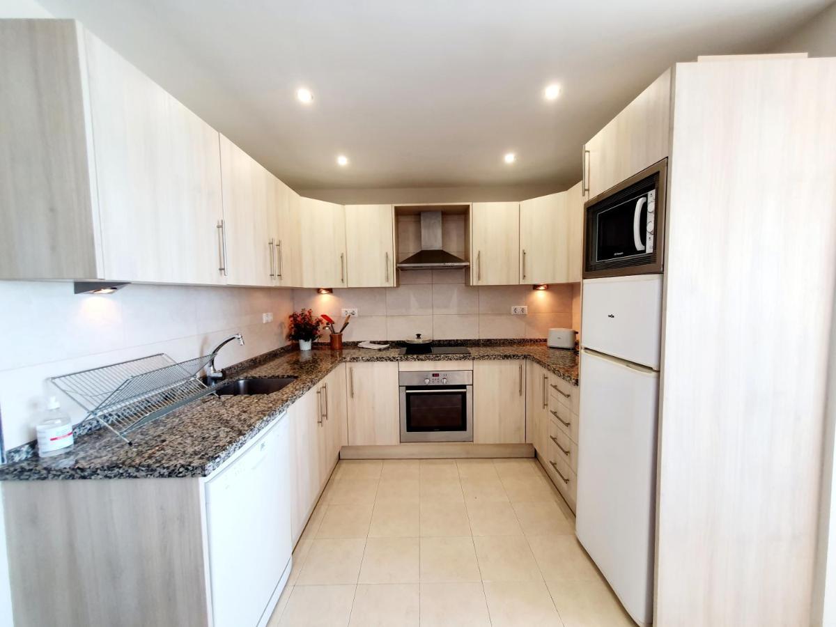 Marina Tower Apartman Fuengirola Kültér fotó