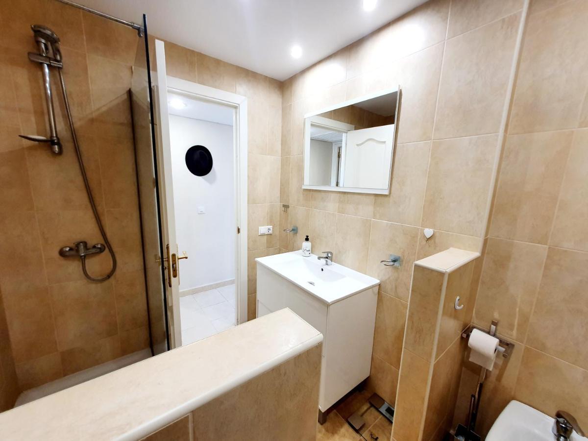 Marina Tower Apartman Fuengirola Kültér fotó